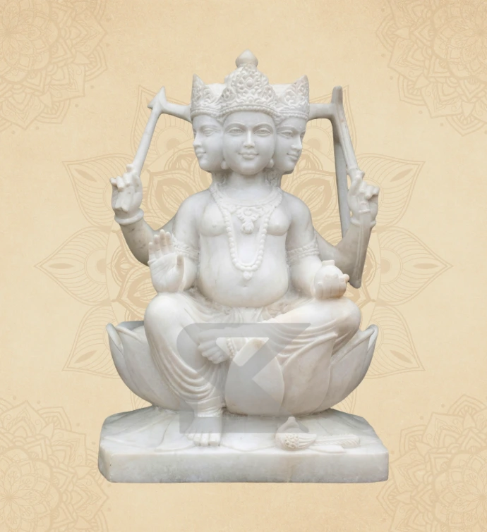 Shanmukha Murugan — Design 02 — SKM-SNM-02 — Marble Murugan Statue